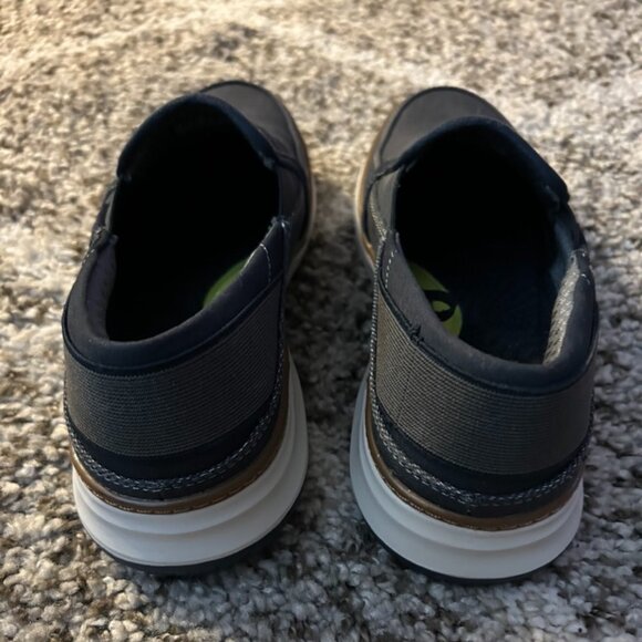 Skechers Moreno - Welmer Casual Memory Slip-On Loafer Shoes –Navy – Men’s Size 9 main image 8